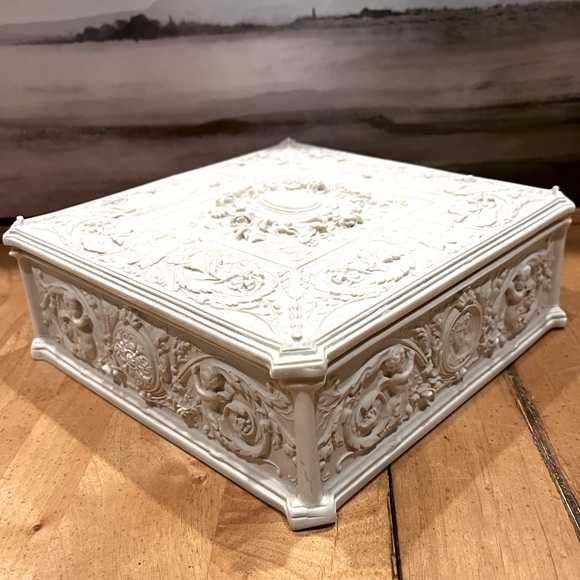 Genuine Incolay Vintage Jewelry Box Large - Picture 8 of 16